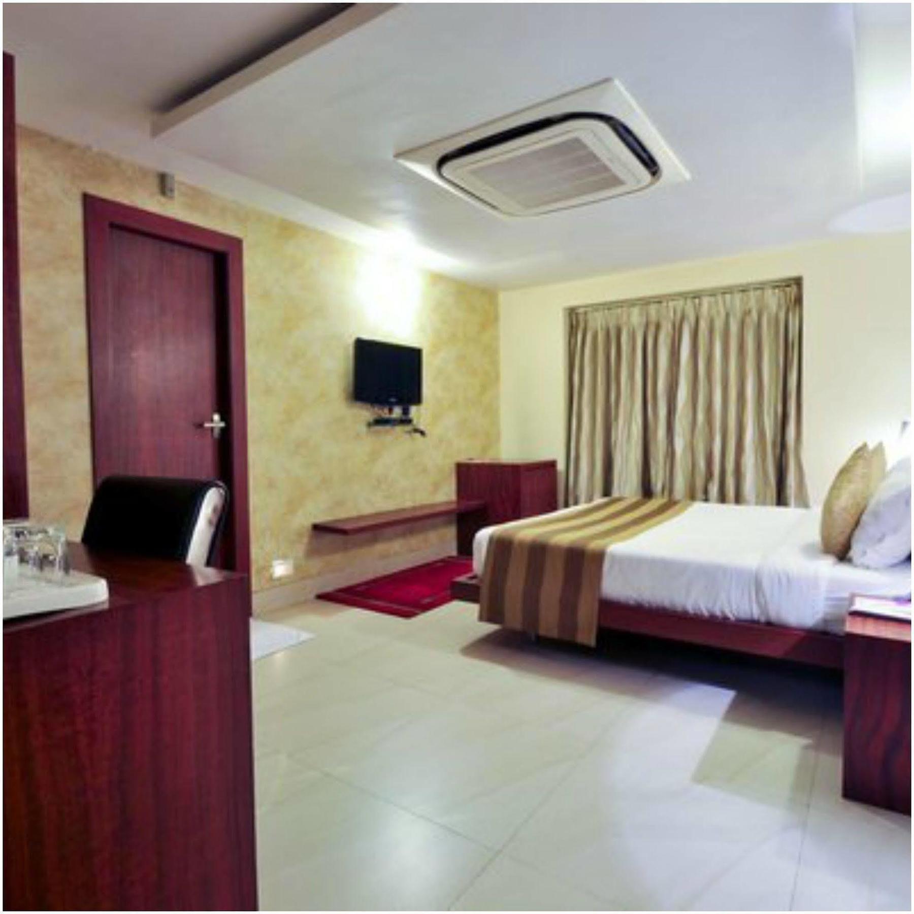 Kempton Hotel Kolkata Eksteriør bilde
