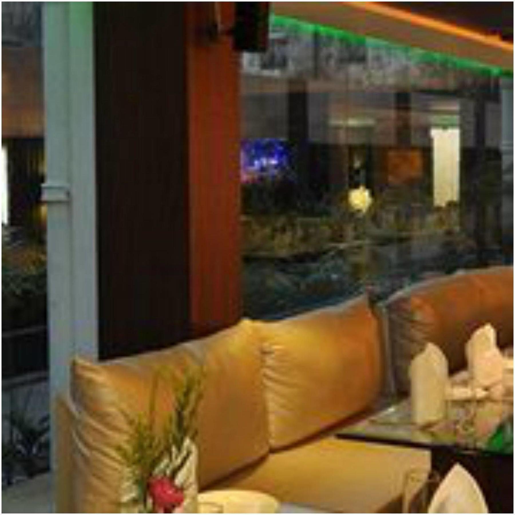 Kempton Hotel Kolkata Eksteriør bilde