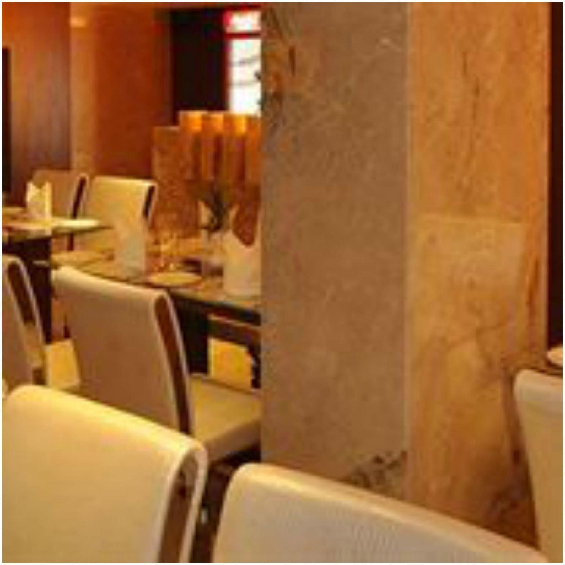 Kempton Hotel Kolkata Eksteriør bilde